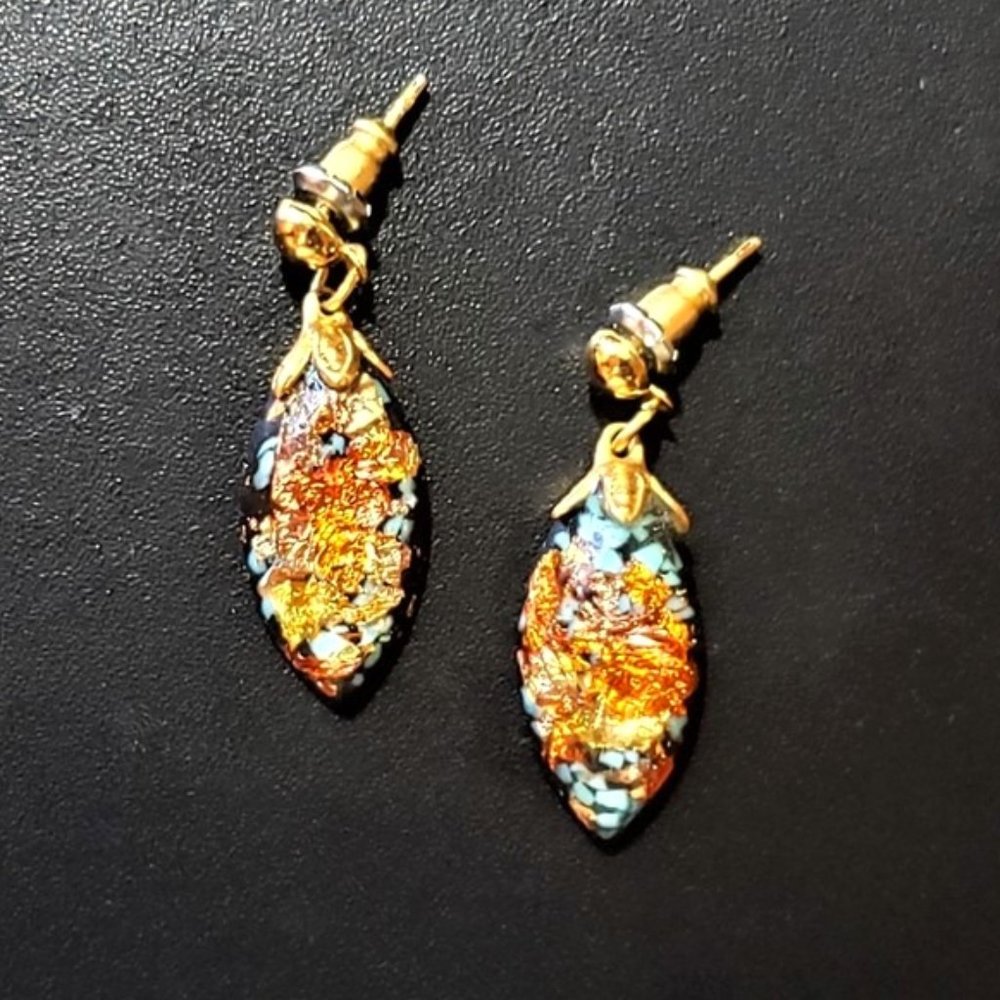 Vintage "Dark Opal" Earrings - Picture 8 of 8